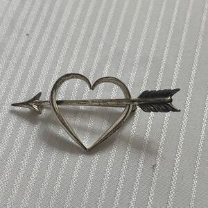 VTG BEAU Sterling Silver Heart & Arrow Pin 925 Signed